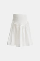 تنورة مزينة باللؤلؤ بطيات