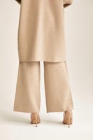 بنطلون واسع بخصر مطاطي