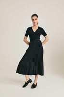 تنورة بليسيه بخصر مطاطي