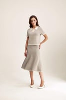 تنورة بنقوش هندسية