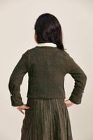 جاكيت لامع بأزرار