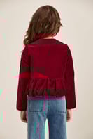 جاكيت مخمل مزين بطيات