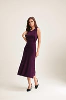 فستان بلا أكمام بأربطة