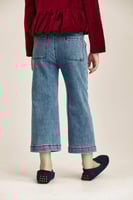 بنطلون دينم بقصة مستقيمة