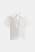 بلوزة بأكمام قصيرة مكشكشة