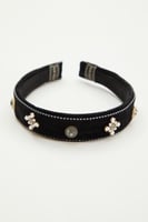 طوق مخمل مزين بالكريستال