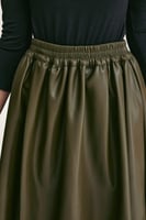 تنورة جلد بخصر مطاطي