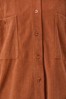 جاكيت كوردروي بتصميم قميص