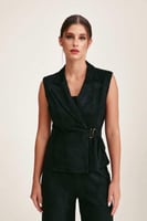 جاكيت شامواة بلا أكمام