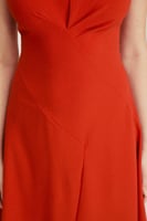 فستان ميدي بقصة A