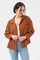 جاكيت كوردروي بتصميم قميص