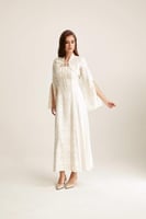 فستان بلا حمالات مع جاكيت