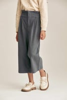 بنطلون واسع بكسرات