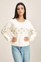 كنزة بورورد بارزة