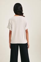 بلوزة فضفاضة بأكمام قصيرة