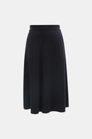 تنورة محبوكة بخصر مطاطي