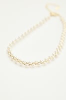 سلسال مزين باللؤلؤ