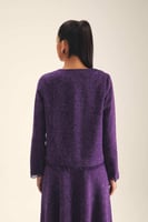 جاكيت بحواف هدب