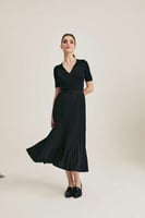 تنورة بليسيه بخصر مطاطي