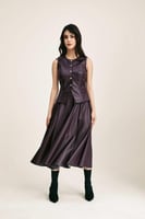 جاكيت جلد بلا أكمام