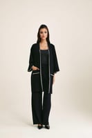 بنطلون واسع بخصر مطاطي