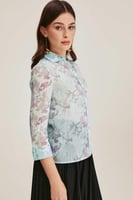 قميص مورد بأكمام متوسطة