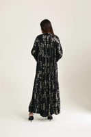 فستان مورد بياقة بربطة