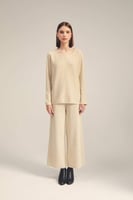 بلوزة محبوكة بلمعة