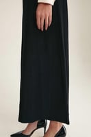 تنورة بخصر مطاطي