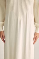 فستان محبوك بأكمام بالون