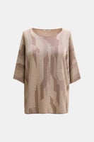 بلوزة مزينة بنقوش بلمعة