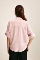 بلوزة فضفاضة بتفاصيل لامعة