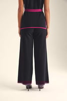 بنطلون واسع بخصر مطاطي