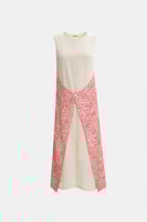 فستان بتنورة مطبعة