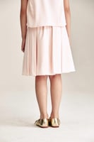 تنورة ميدي بكسرات