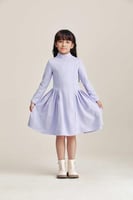 فستان بكسرات جانبية