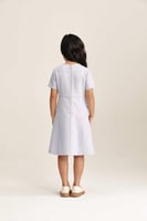 فستان بأكتاف مزينه بالكريستال