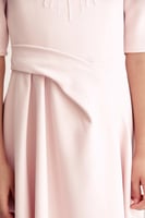 فستان مطرز بالترتر والخرز