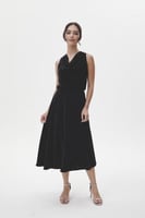 تنورة مخمل بقصة كلوش