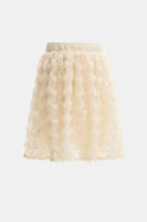 تنورة تول مزينة بالترتر