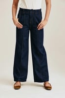 بنطلون دنيم بأرجل مستقيمة