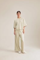 بنطلون واسع بخصر مطاطي