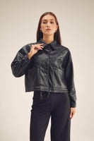 جاكيت جلد برباط شد