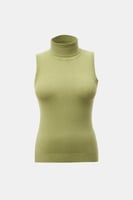 بلوزة بيسك بدون أكمام