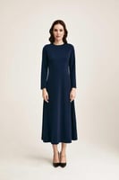 فستان كلوش بأكمام طويلة