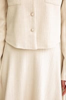 جاكيت تويد مزين بأزرار