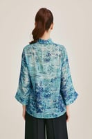 قميص مطبع بقصة واسعة