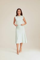 تنورة مطبعة بكسرات