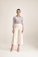 بنطلون ميدي بخصر مطاطي