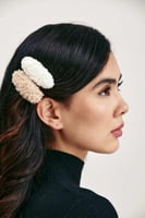 طقم مشبك شعر مزين بفرو